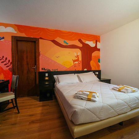 Hotel Arlecchino Madesimo Exterior photo