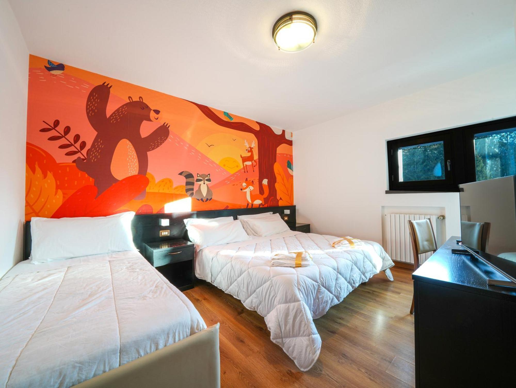Hotel Arlecchino Madesimo Exterior photo