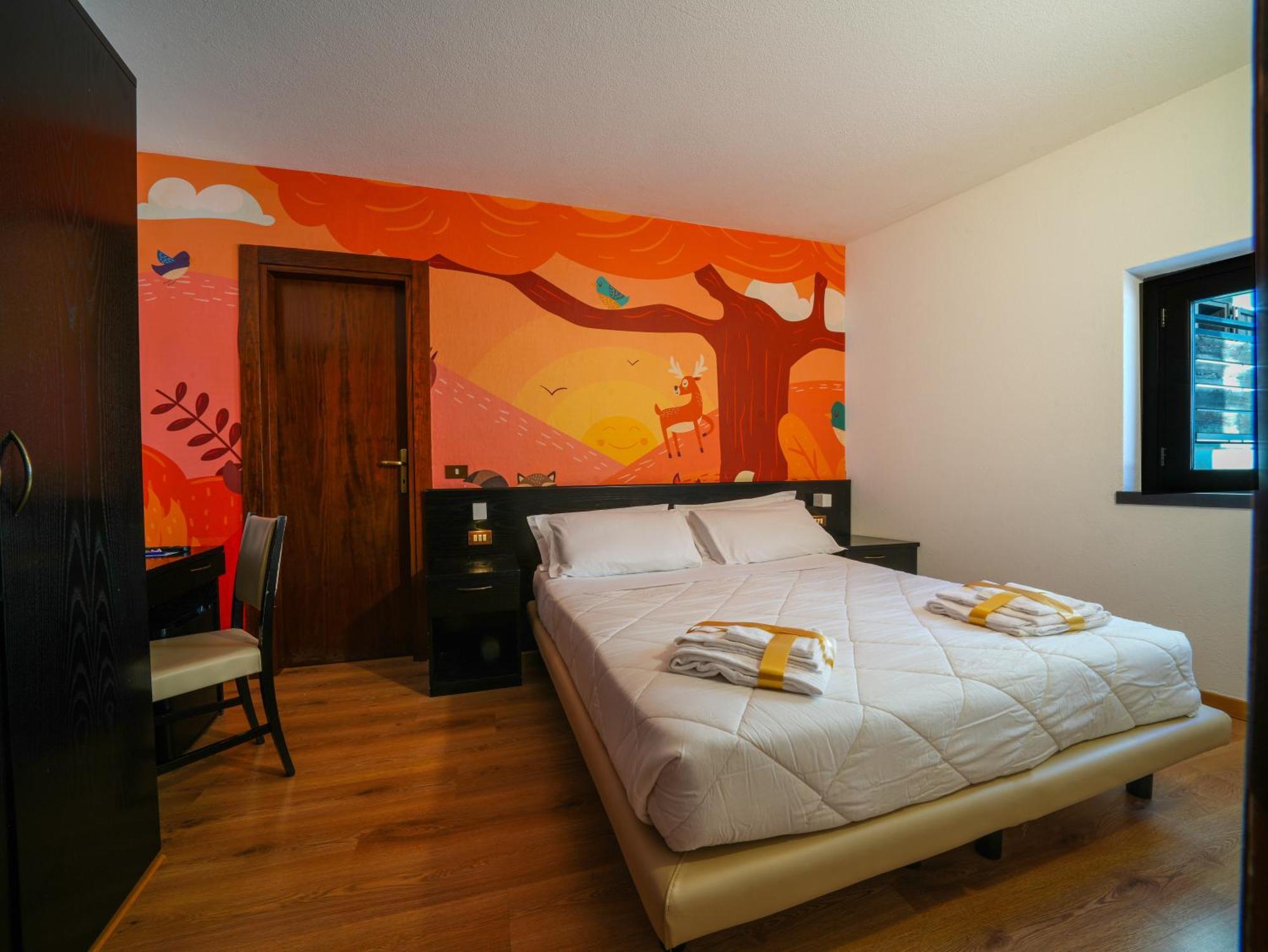 Hotel Arlecchino Madesimo Exterior photo