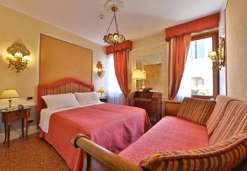 Hotel Arlecchino Madesimo Exterior photo